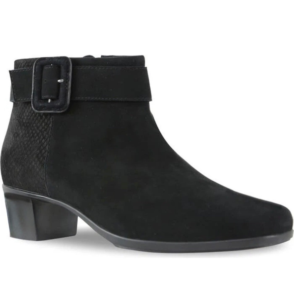 Munro Callie Black Suede Snakeskin Accent Buckle Ankle Boots Size 6.5 NEW